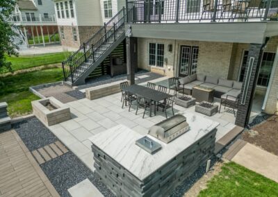 Deck & Patio with Outdoor Kitchen – Glen Allen, VA